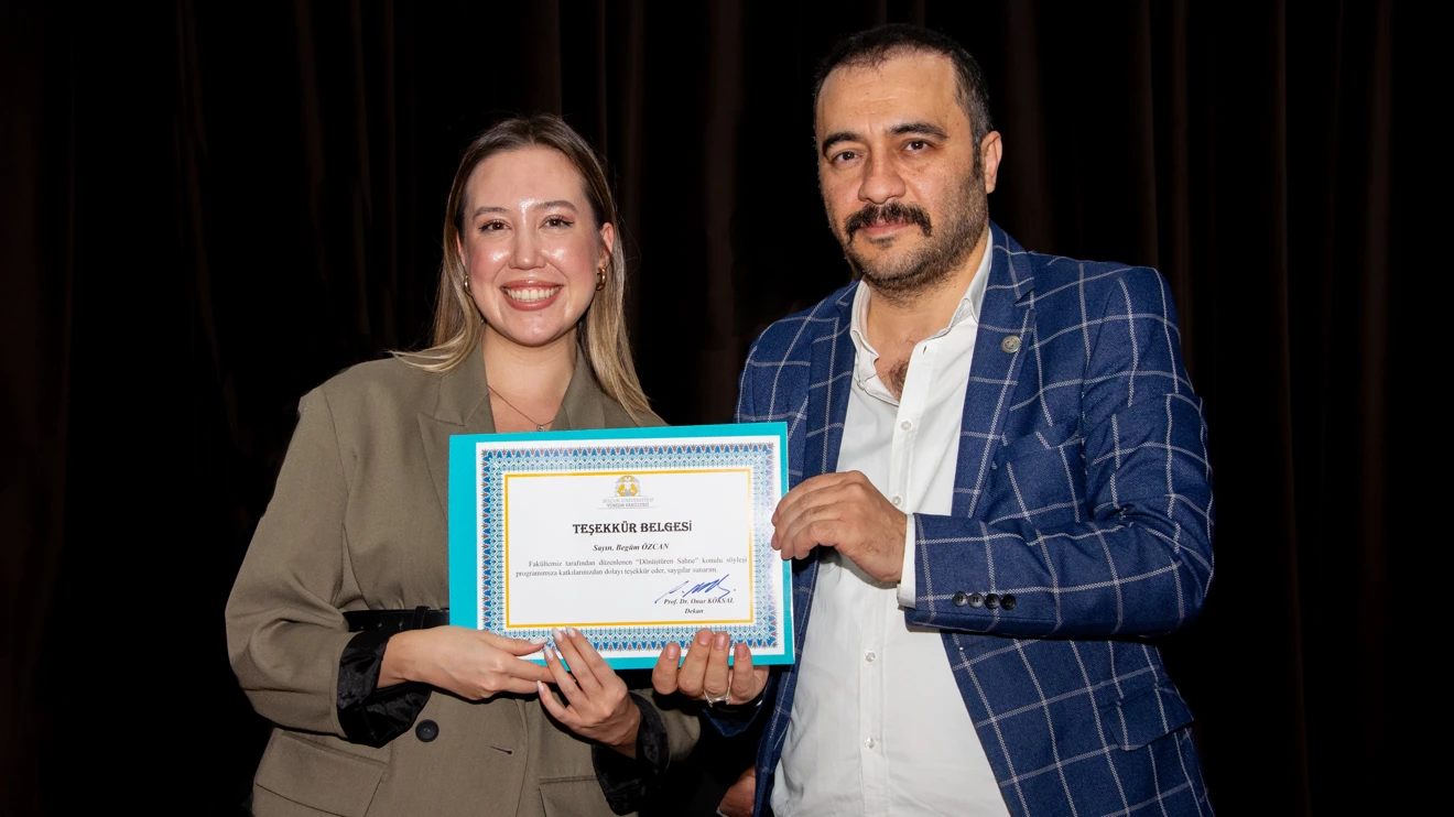 Selçuk Üniversitesinde ‘Dönüştüren Sahne’ söyleşisi